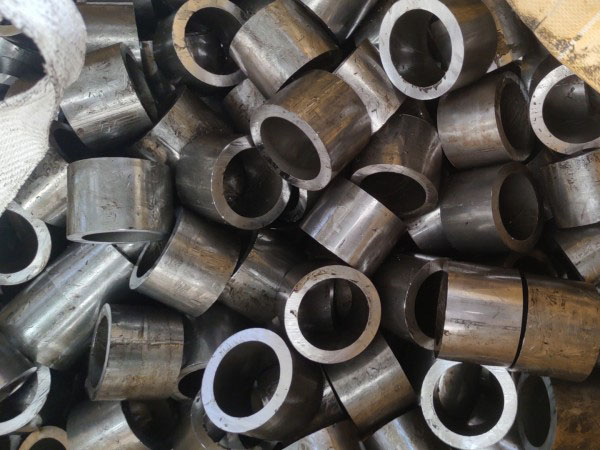 德兴无缝钢管切割